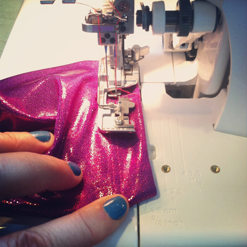 Serger Skill Building: How to Make Leggings Class – Fabrications