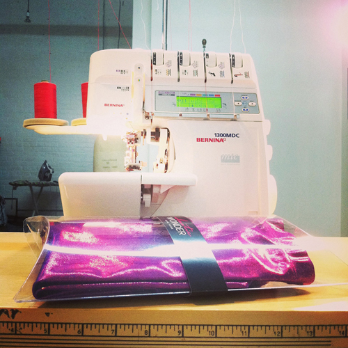 How to Make Stretch Leggings on Your Overlocker/Serger - by IDILVICE -  WeAllSew