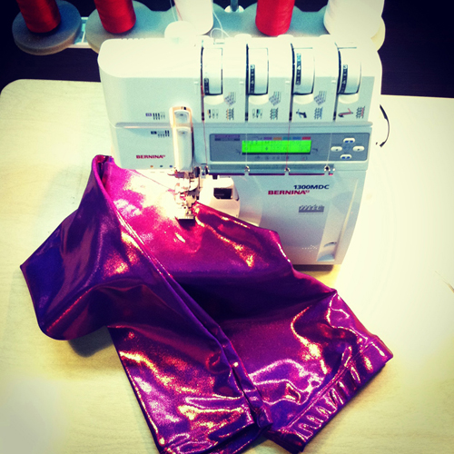 How to Make Stretch Leggings on Your Overlocker/Serger - by IDILVICE -  WeAllSew