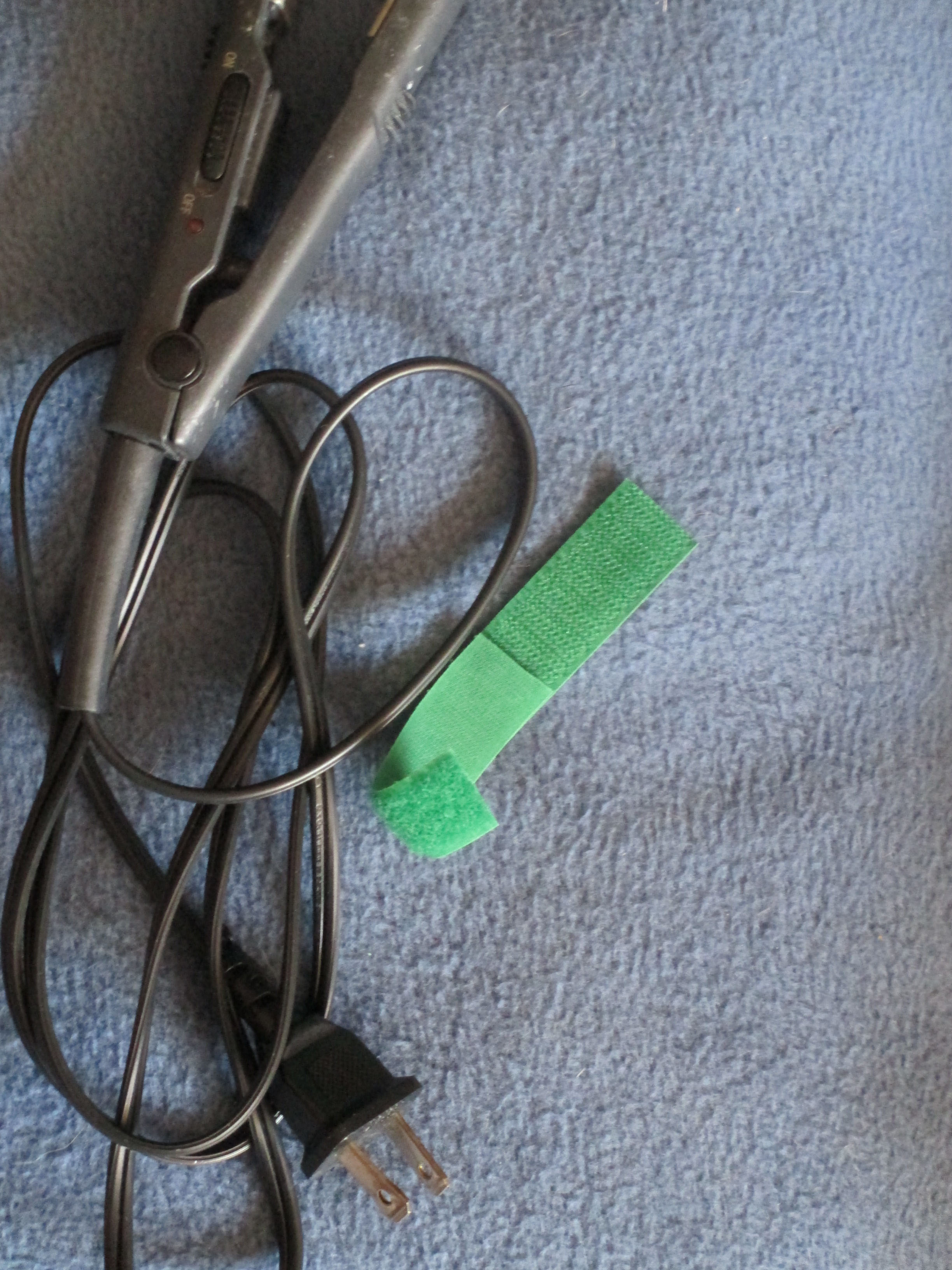hook-and-loop tape cord wrap
