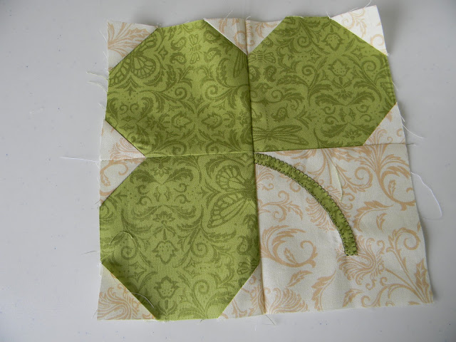 Shamrock Quilt Block