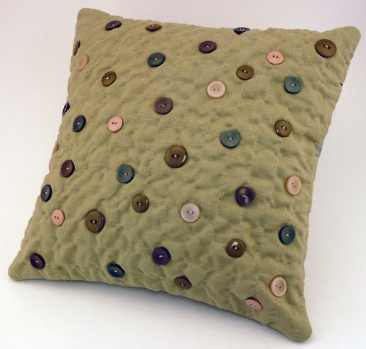 pillow with buttons