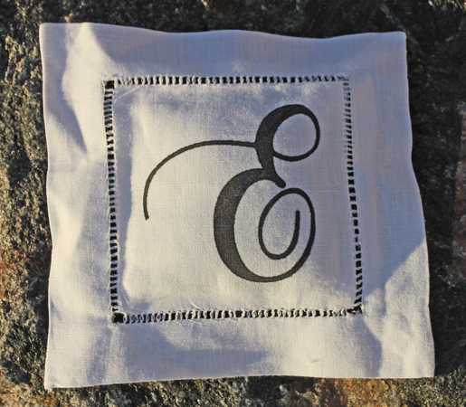 DIY Linen sachet - PaintWork Monogram