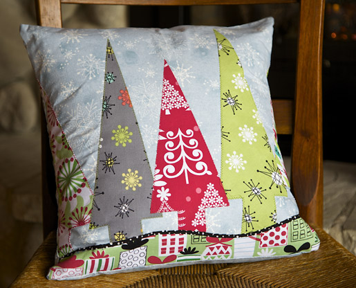 Quilted store christmas pillows