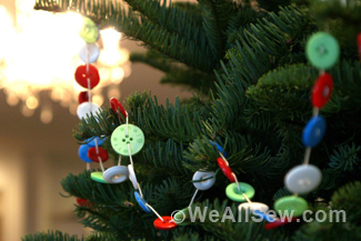 DIY holiday tree decorations