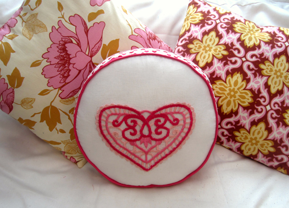 DIY Lacy Love Note Pillow