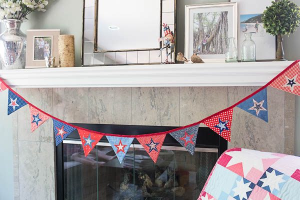 BERNINA 4th of July Bunting Tutorial