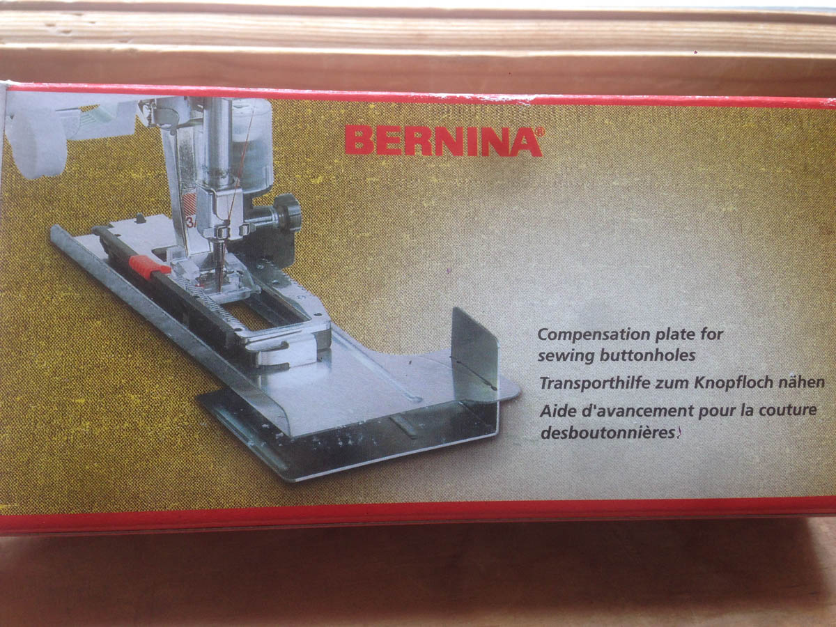 BERNINA Buttonhole Compensation Plate Packaging
