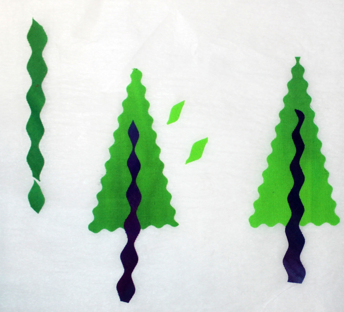 Christmas in July Peace Holiday Wall Hanging Tutorial fusing trees