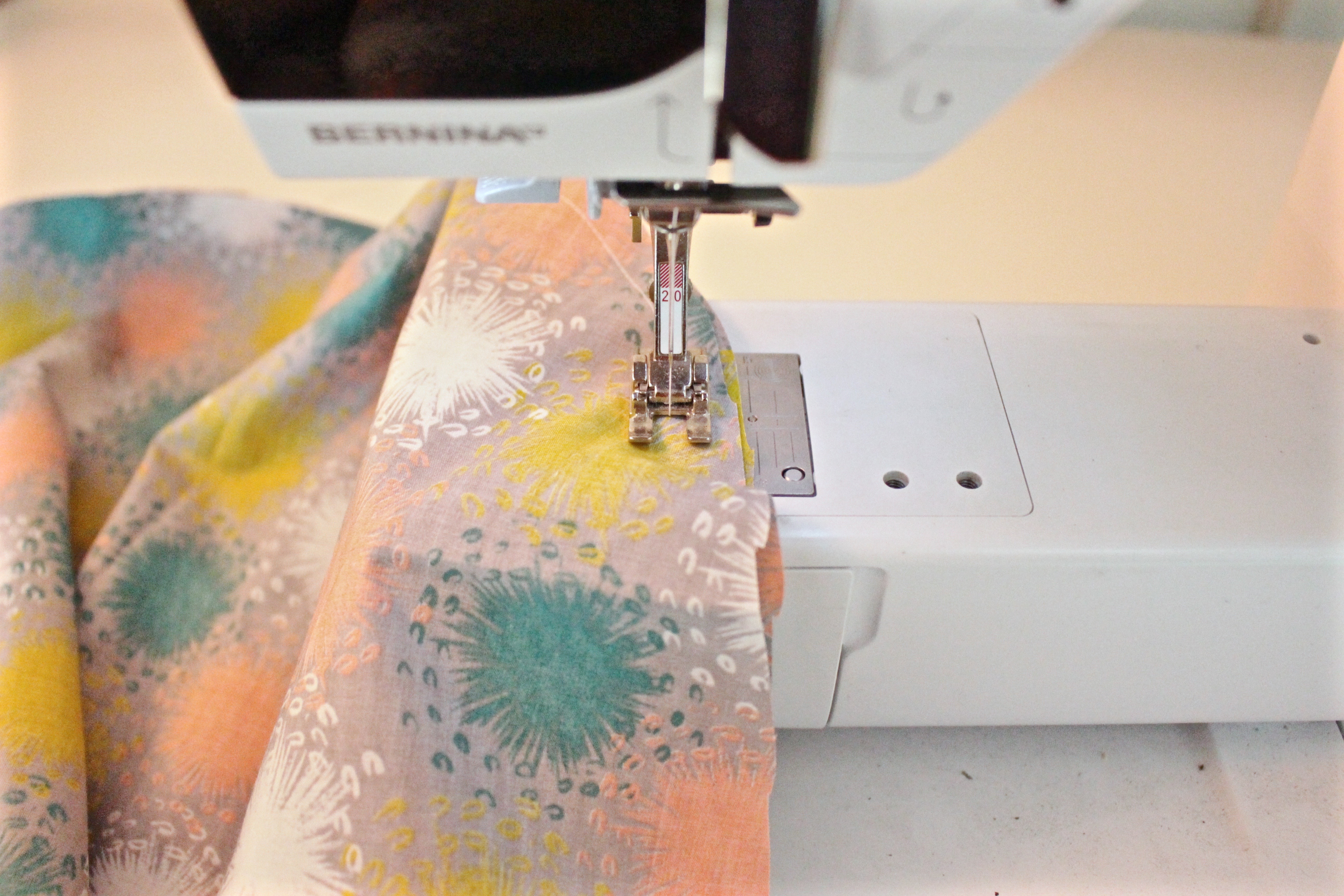 DIY Sewing Machine Cover - WeAllSew