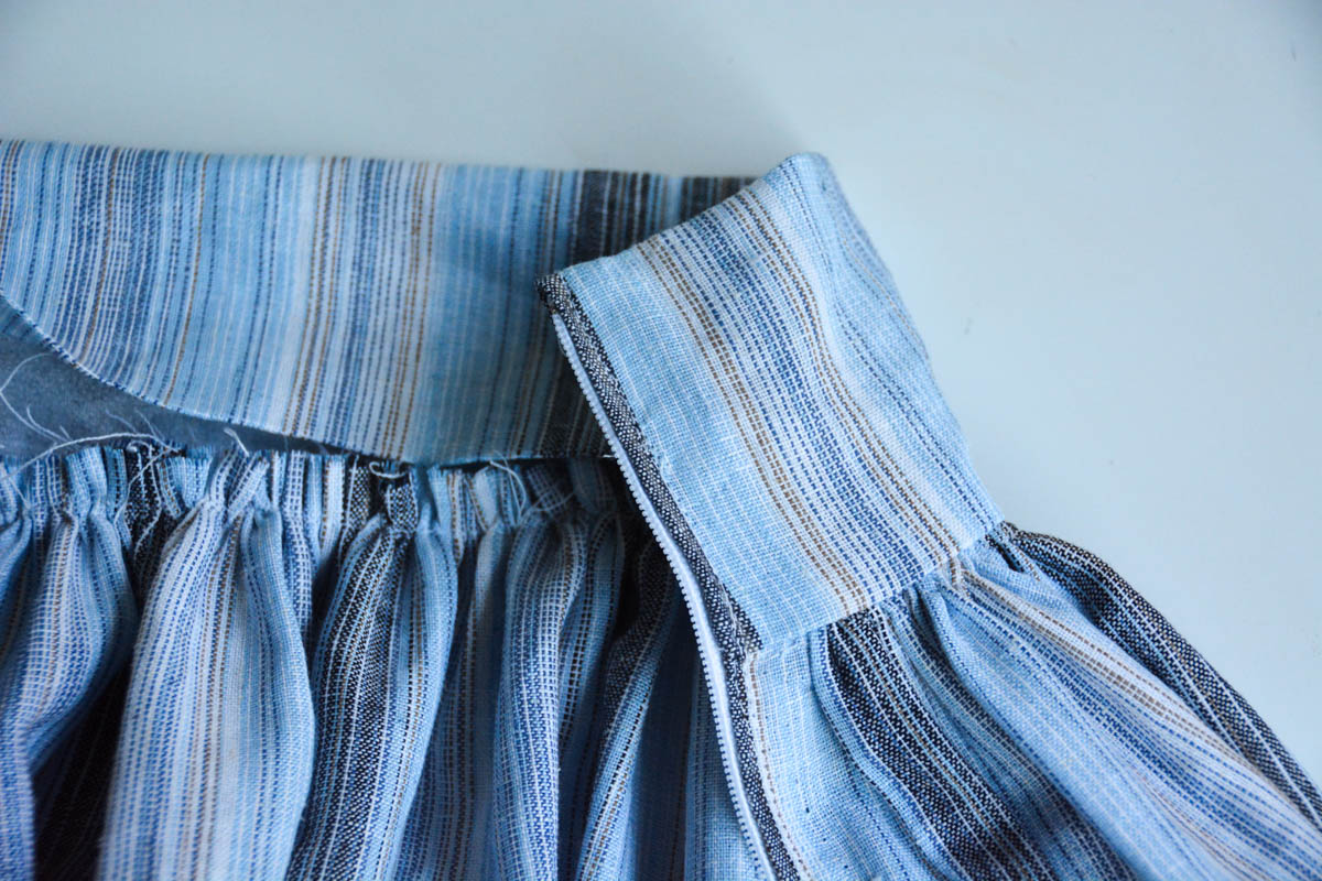 Midi Skirt Tutorial - inserted zipper