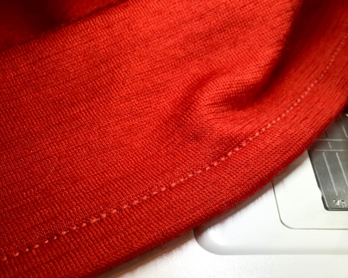 Tip for sewing stretchy, stable hems on knits - finished hem with stretch thread