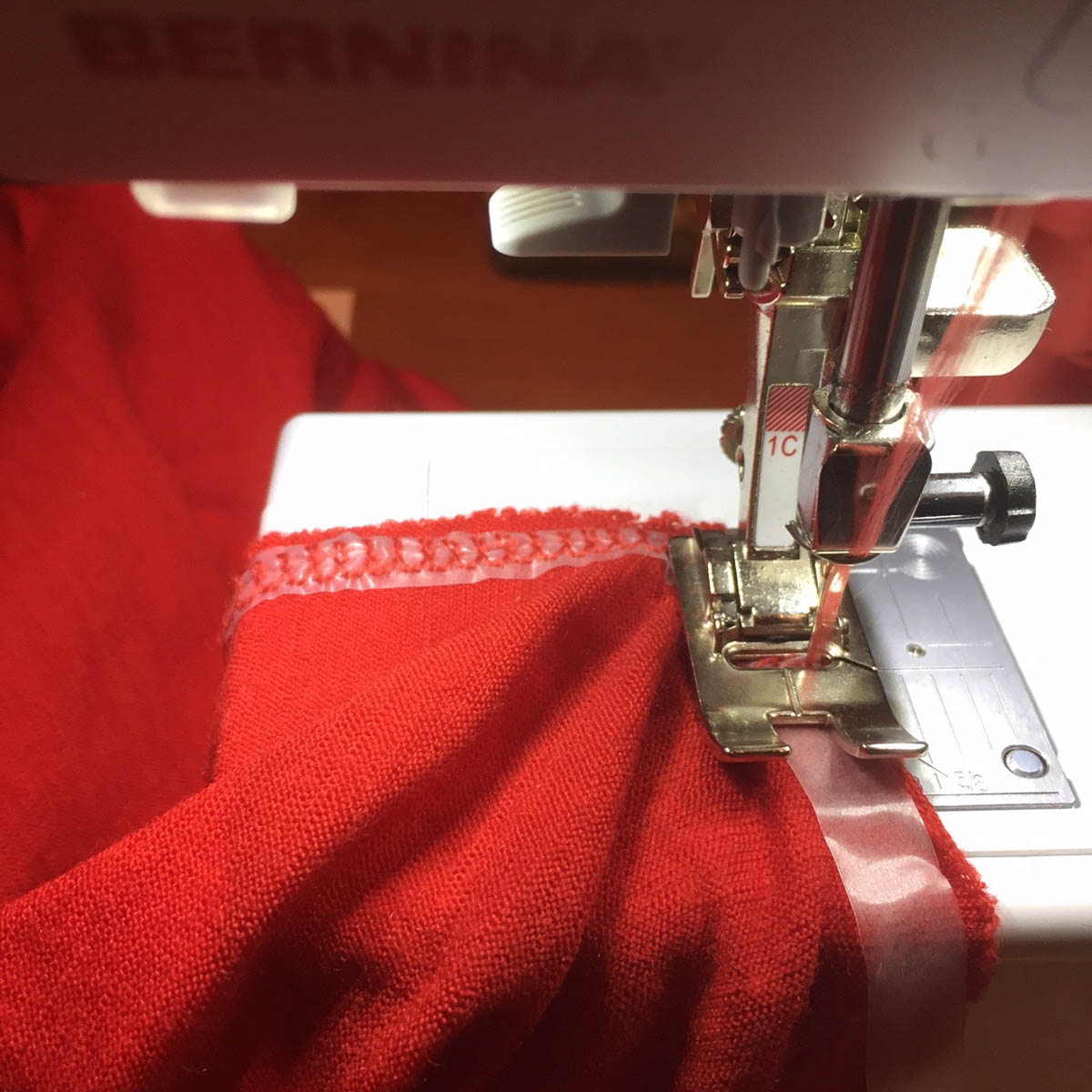 Tip for sewing stable hems on stretchy knits WeAllSew