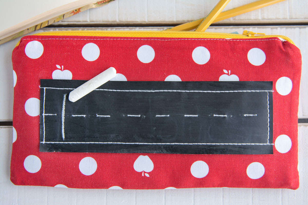 Sewing Tutorial for a zippered pouch with a chalk board on the front... so cute for back to school or for a teacher appreciation gift