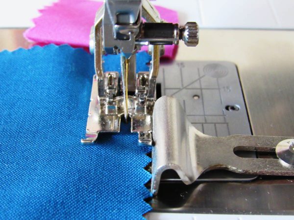 BERNINA Patchwork Foot 97D Tips - Patchwork Foot with Guide