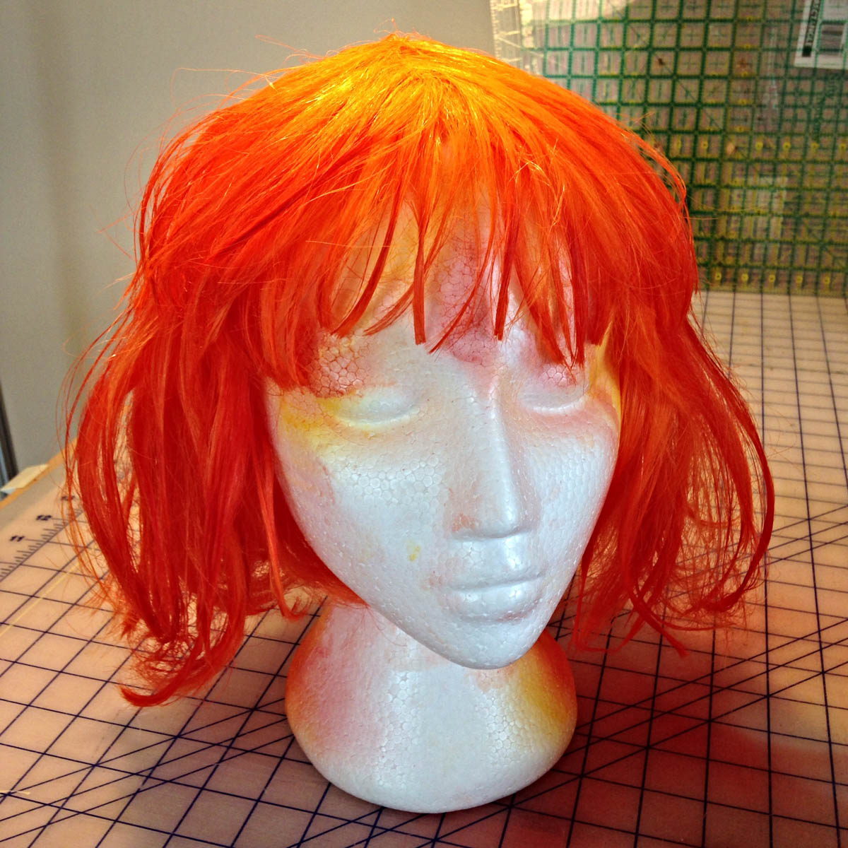 leeloo wig