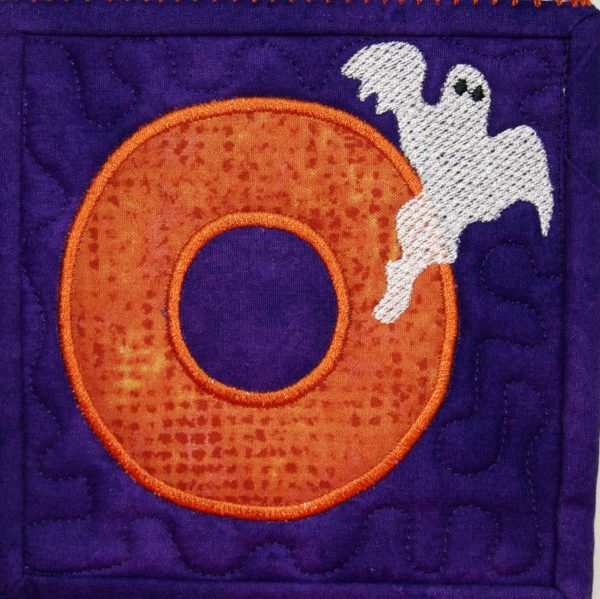 How to make a Halloween BOO wall hanging