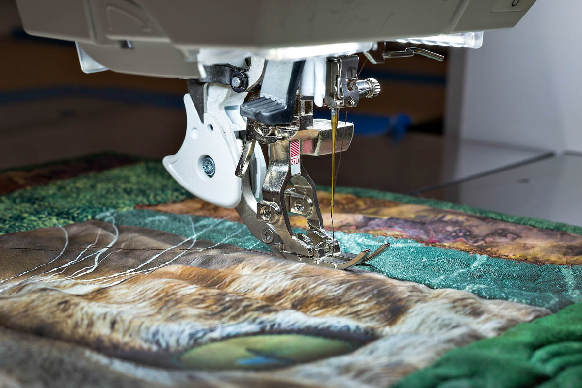 Natural Sewing Speed with BERNINA Patchwork Foot 37 D