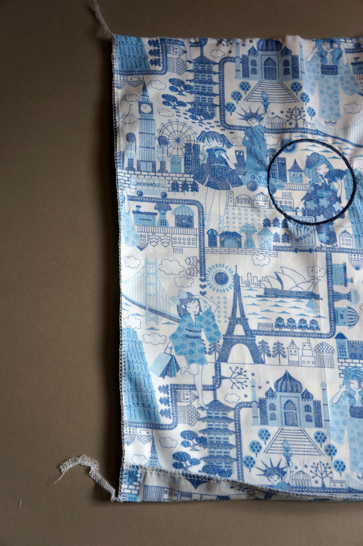 Travel Shoe Bag Tutorial 1200 x 1806 Step 8 WeAllSew