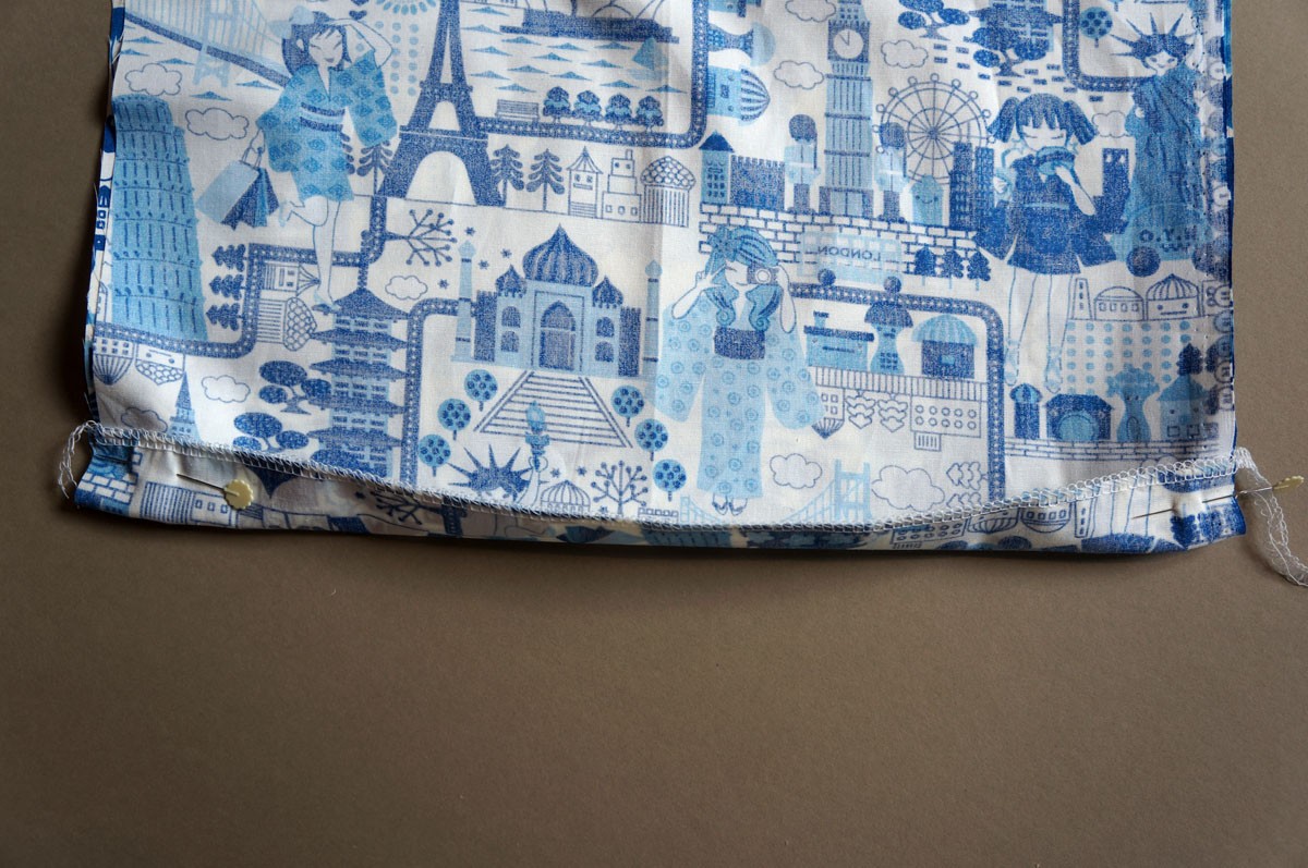 Travel Shoe Bag Tutorial WeAllSew