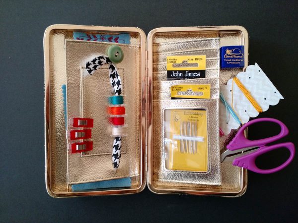 Travel Sewing Kit Thread Needles Mini Case Plastic Scissors