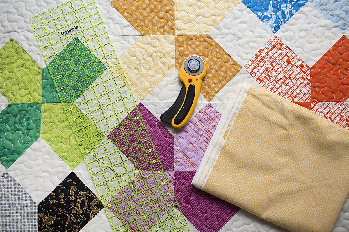 How To Finish A Quilt Without Binding
