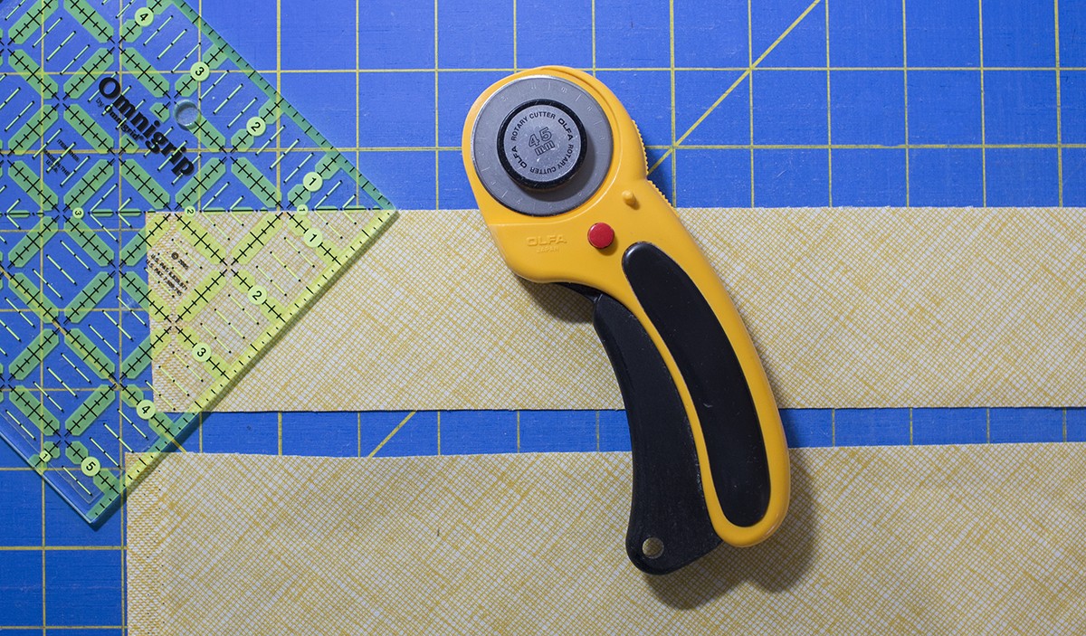 How to Bind a Quilt using Double Fold Binding WeAllSew