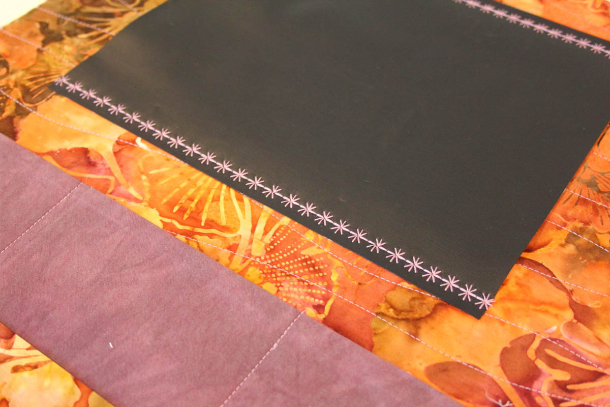 Fabric Message Board Tutorial - Fabric Message Board Tutorial - sewing the chalkboard fabric