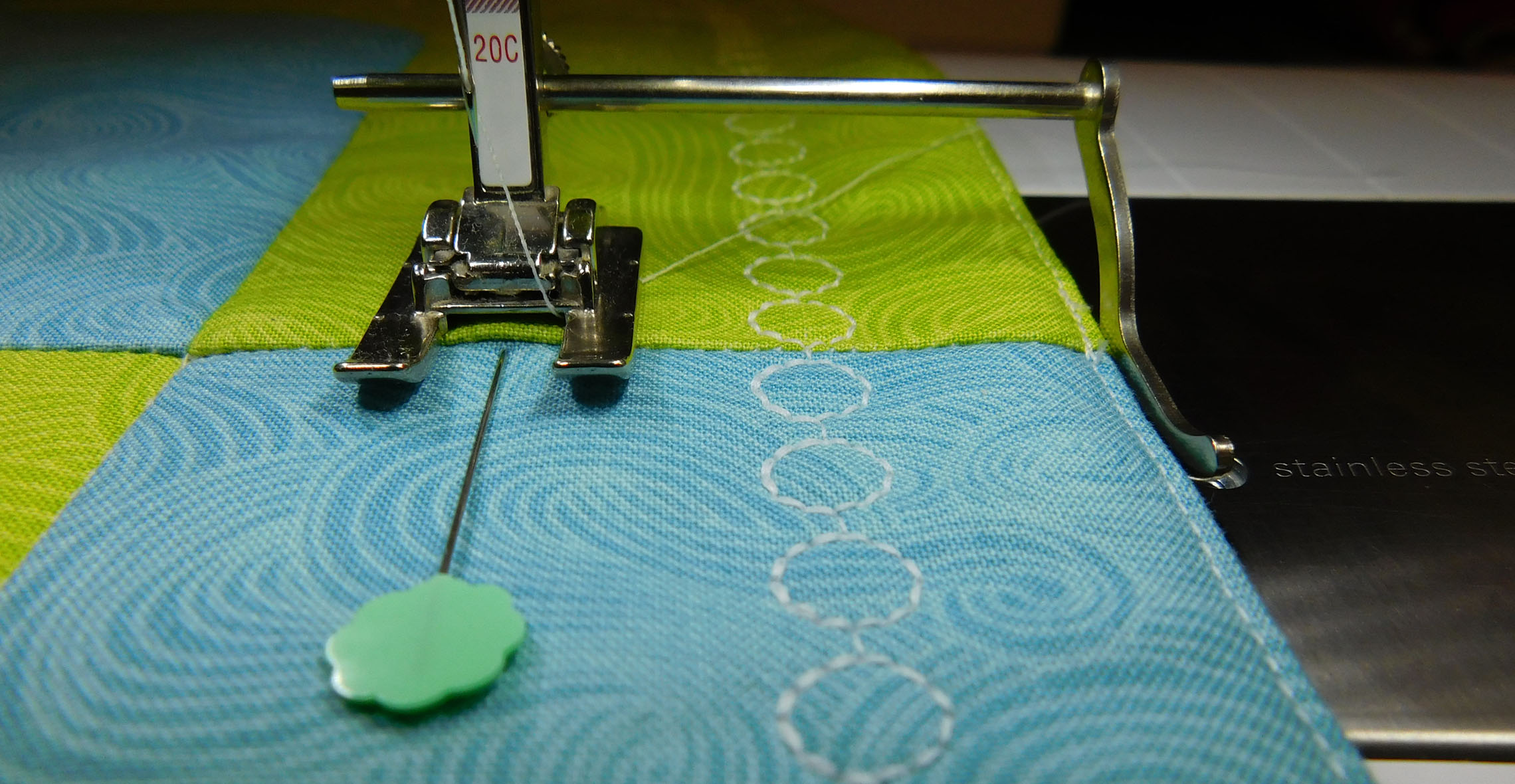 How to sew with seam guides