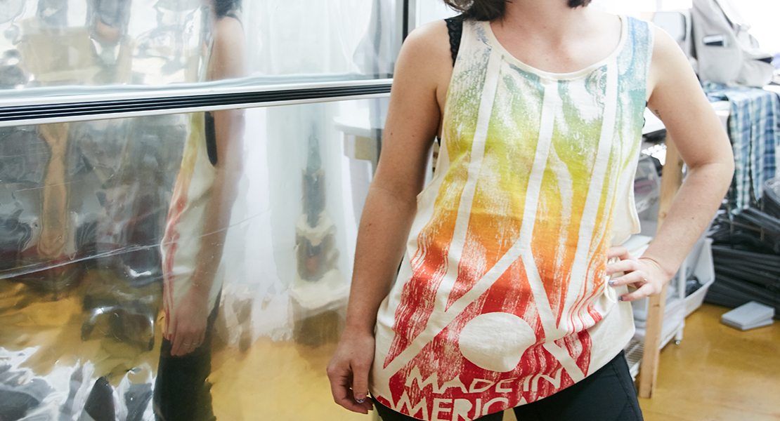 Recycle a T-shirt into a tank top