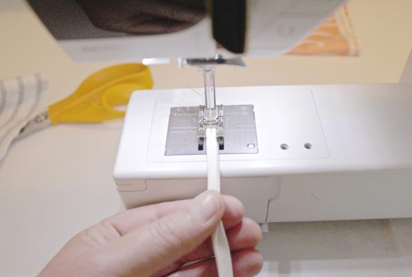 DIY 10-minute shoe bags step seven: sew bias tape