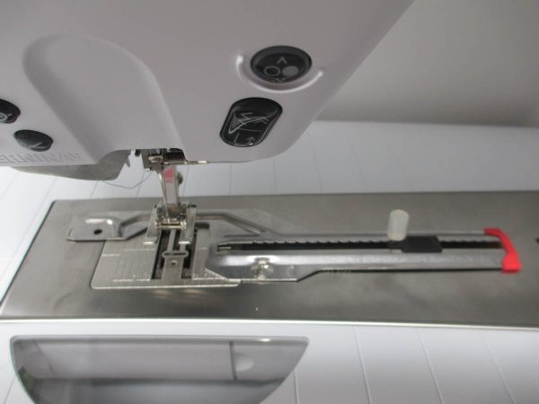 BERNINA Circular Embroidery Attachment - installation to the right of the needle