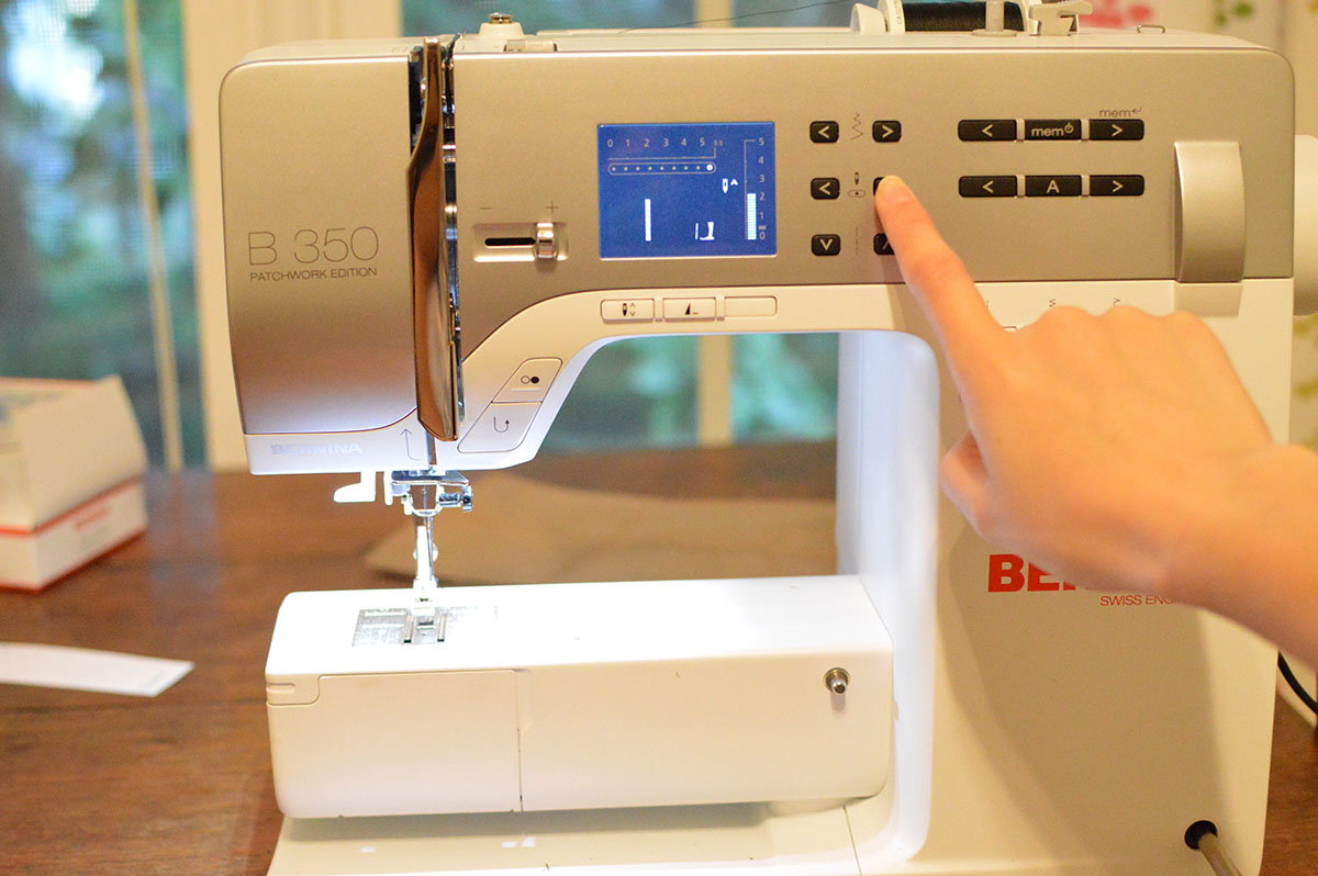 How to Insert a Centered Zipper WeAllSew