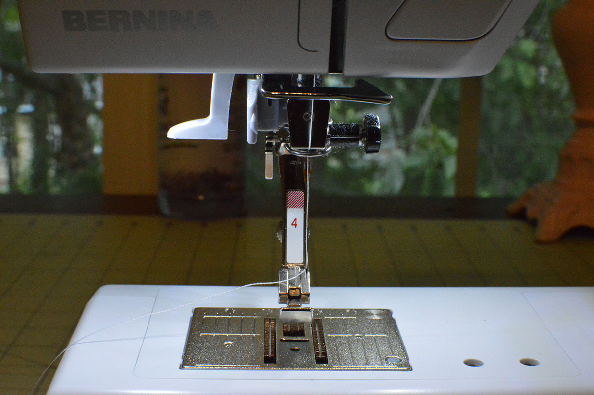 How to Insert a Centered Zipper WeAllSew