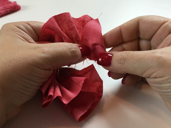 Flower Embellishing with the Gathering Foot - form the flower