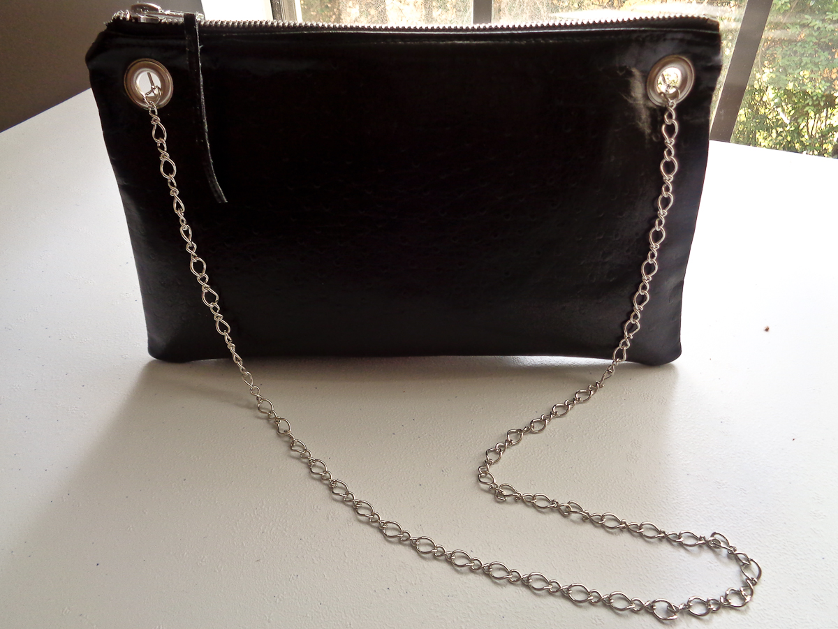 Shoulder Bag With Detachable Chain Strap Tutorial 1200 x 900 BERNINA WeAllSew Blog (30) WeAllSew