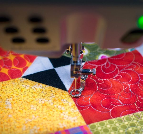 Bernina Invisible Zipper Foot #35 — Quilt Beginnings