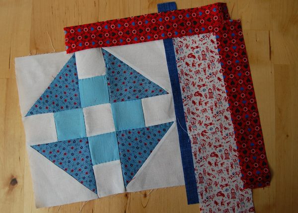 Orphan block mini-quilt tutorial