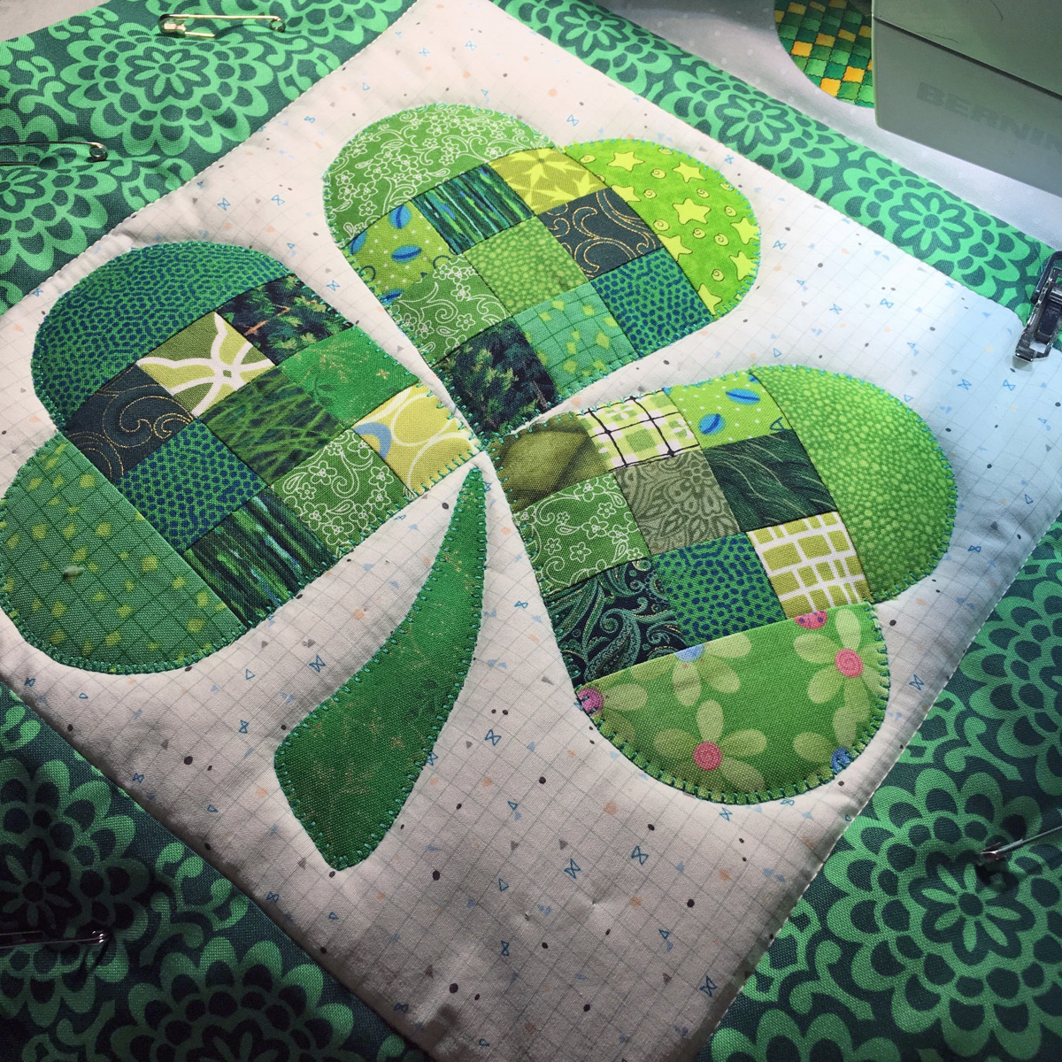 Shamrock Table Runner For St Patrick s Day WeAllSew