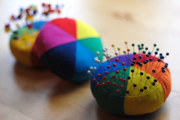 Paper pieced color wheel pincushion tutorial