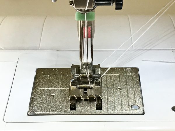 How to Thread a Twin Needle on BERNINA 350 PE