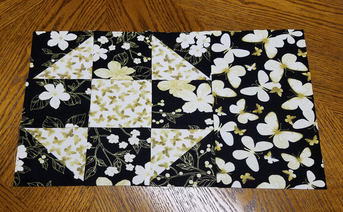 Shoofly Block Placemats-side attached