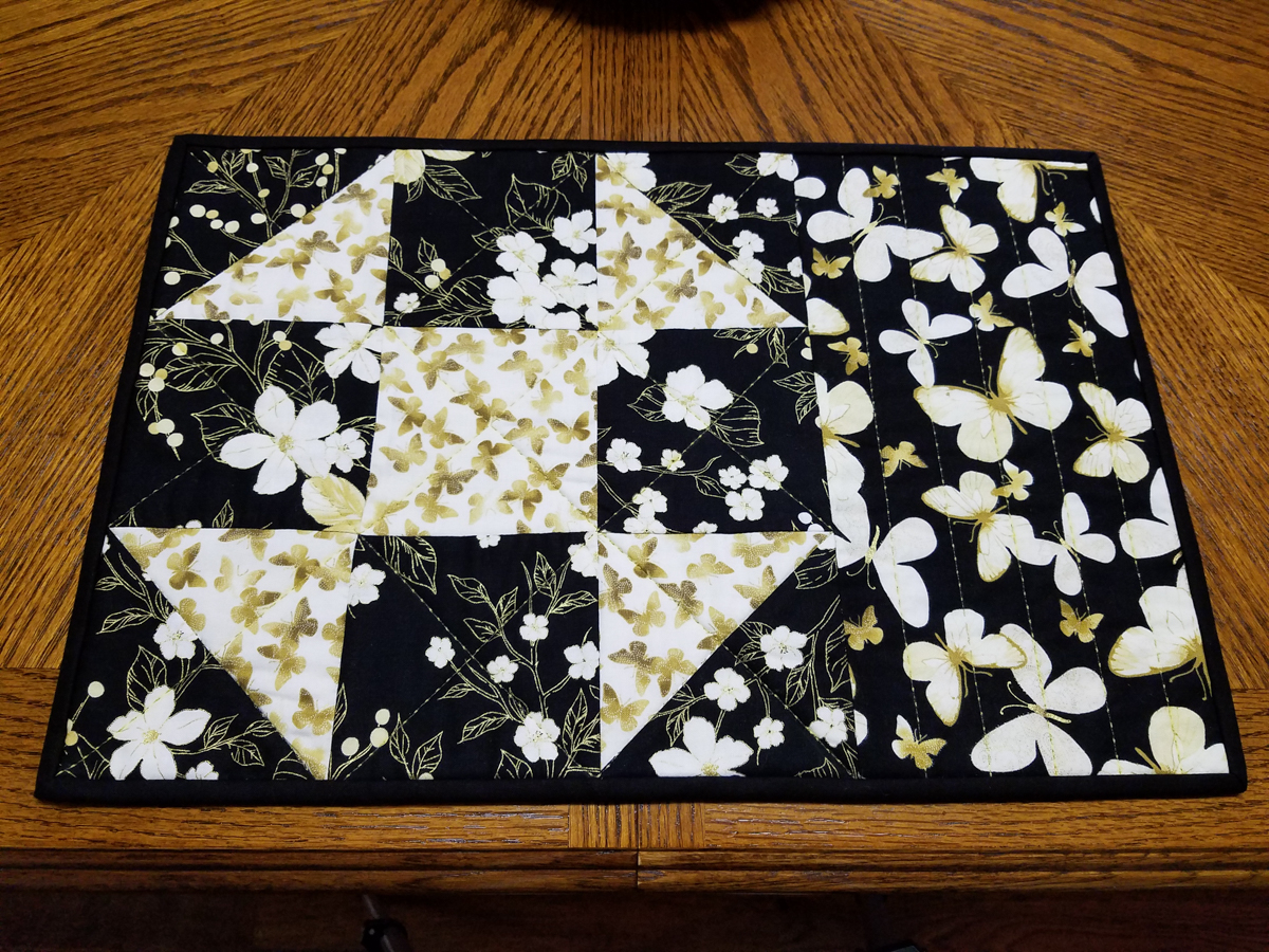 Shoofly Block Placemats
