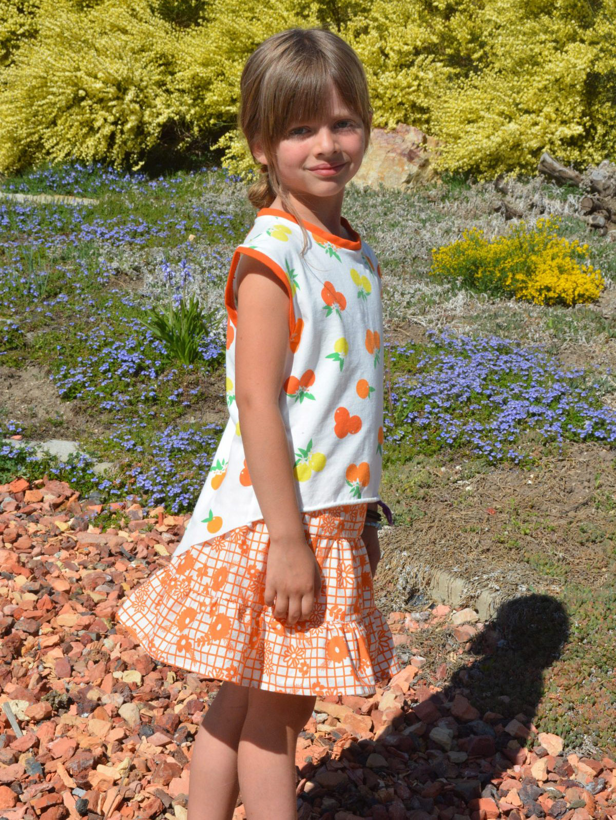 Girls Summer Skirt Tutorial 1200 X 1598 From Weallsew Weallsew