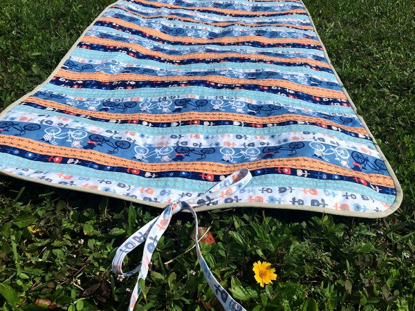 Relax Anywhere Mat Tutorial - WeAllSew