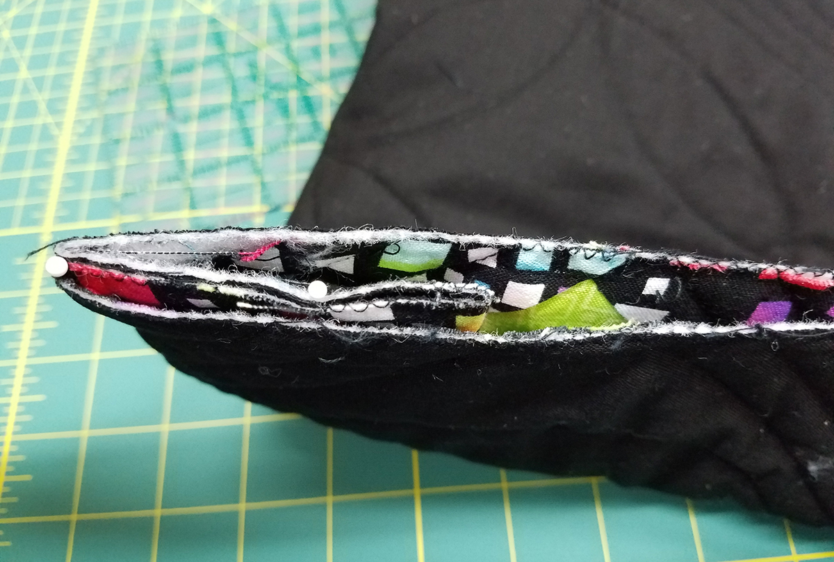 Square in a Square Zipper Bag - Bottom seam 2 fold