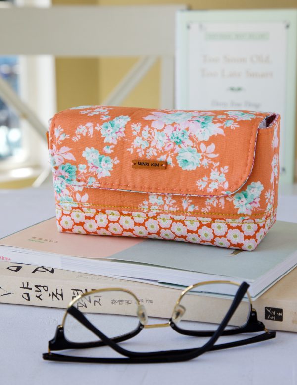 Back to school DIY Stationery Pouch WeAllSew