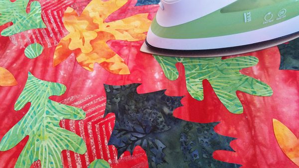 Fall leaves table runner