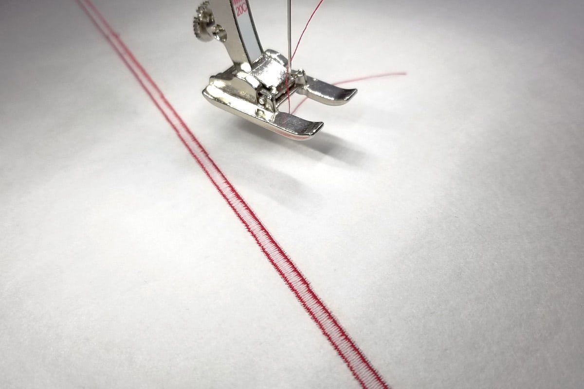 3 ways to use a zigzag stitch