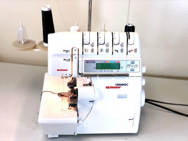 How to use a twin needle on a sewing machine – Melco Fabrics